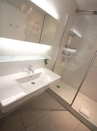Josse Hotel 3*