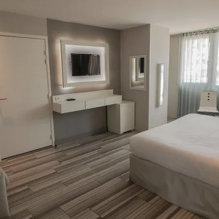 Josse Hotel